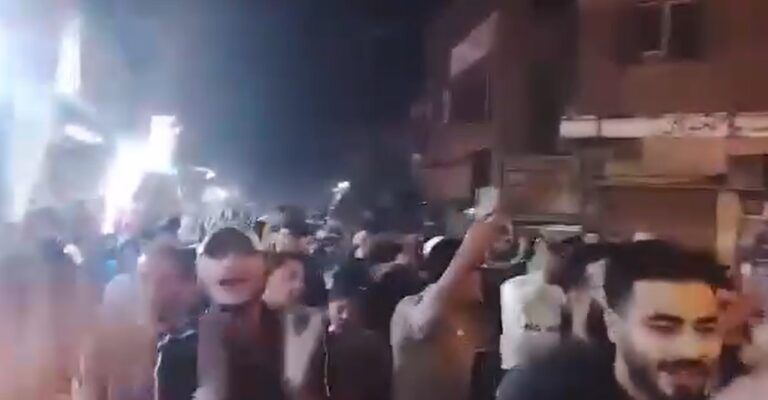 Sectarian-Demonstration-Against-the-Shiite-Community-in-Al-Sayyida-Zaynab