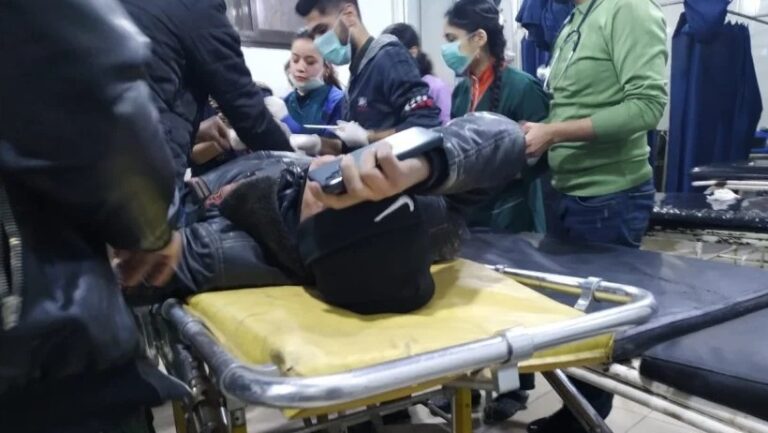 ضحايا حي الشيخ مقصود في مدينة حلب: توثيق مقتل مدنية وإصابة 17 آخرين جراء القصف Victims-of-the-Sheikh-Maqsoud